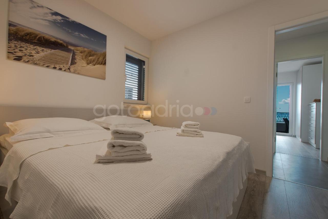 Sea View Apartment Leana Makarska Esterno foto
